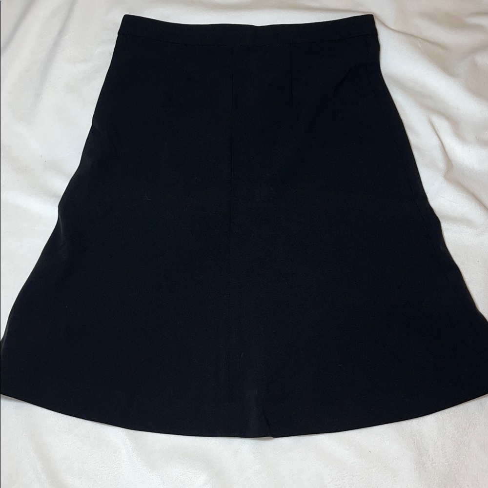 Banana Republic Black PONTE FIT-AND-FLARE SKIRT Size 4 Pristine Condition